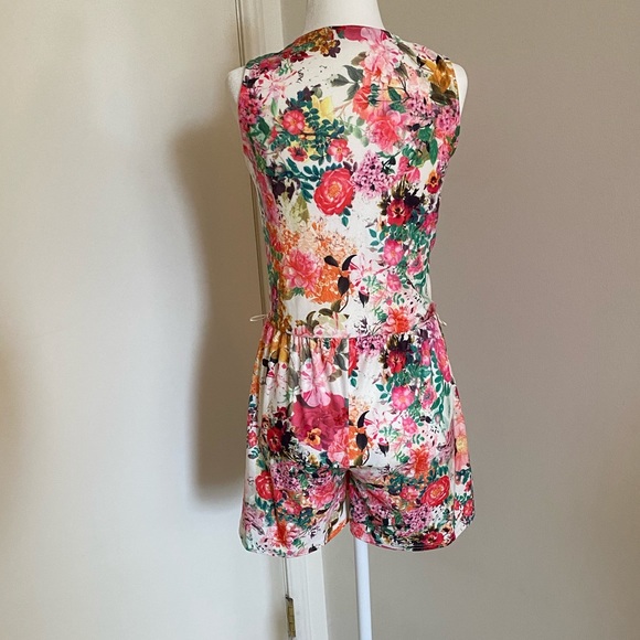 Quiz Playsuit - Picture 2 of 4